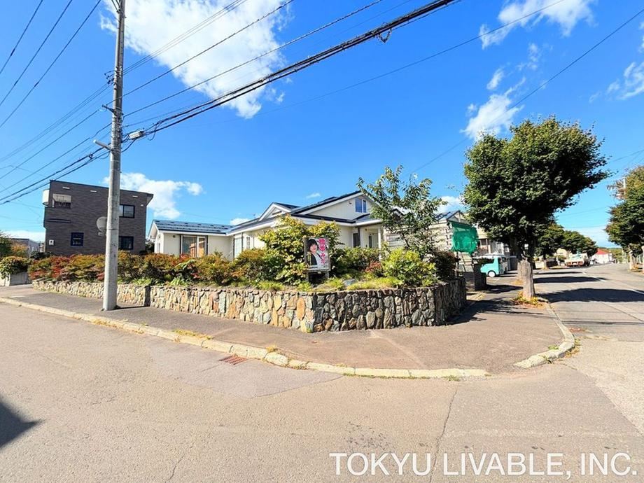 347 m² land in Atsubetsu Ward, Sapporo, Hokkaido - Photo 1
