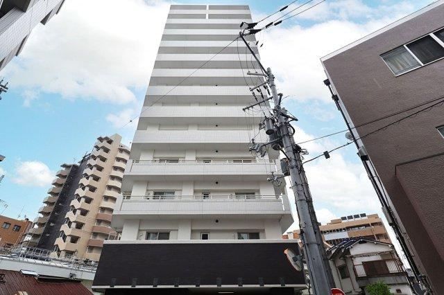 2LDK apartment in Itami, Hyogo - Photo 1