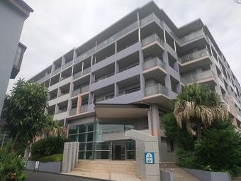 3LDK apartment in Zushi