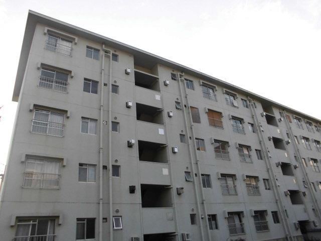 2LDK apartment in Fushimi Ward, Kyoto - Photo 1