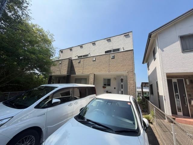 4LDK+S house in Higashi Ward, Hiroshima - Photo 1