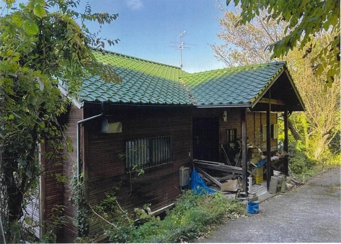 5LDK house in Ozu, Ehime - Photo 1