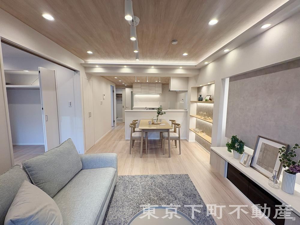 2LDK apartment in Sumida Ward, Tokyo - Photo 1
