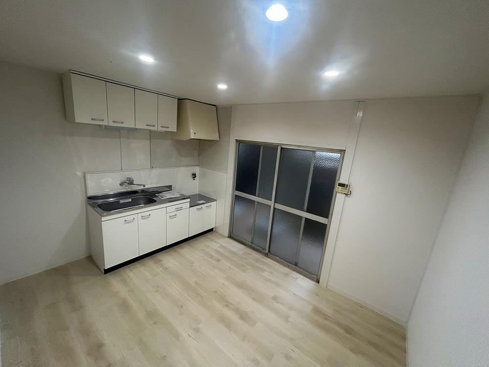 4DK house in Yamashina Ward, Kyoto - Photo 1