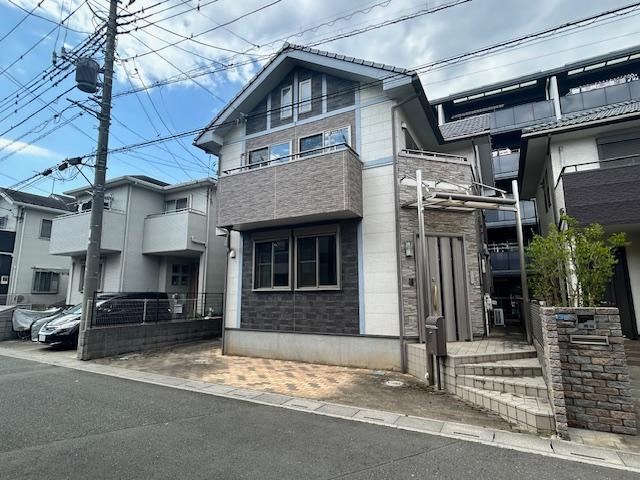5LDK+S house in Fujimino, Saitama - Photo 1