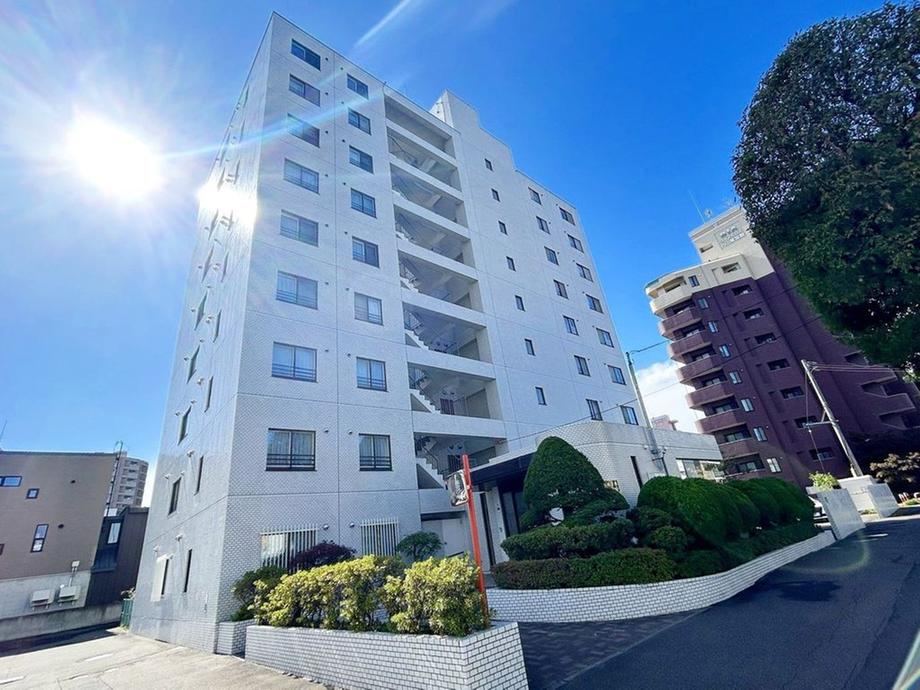 3LDK apartment in Chuo Ward, Sapporo, Hokkaido - Photo 1