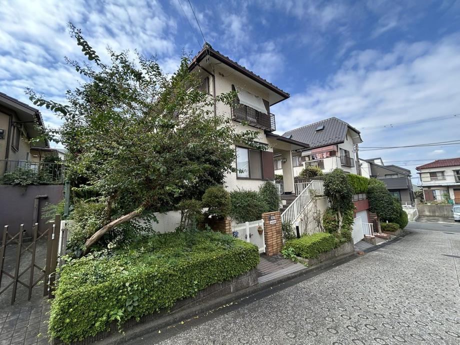 4LDK house in Konan Ward, Yokohama, Kanagawa - Photo 1