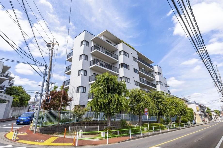 3LDK apartment in Kokubunji, Tokyo - Photo 1