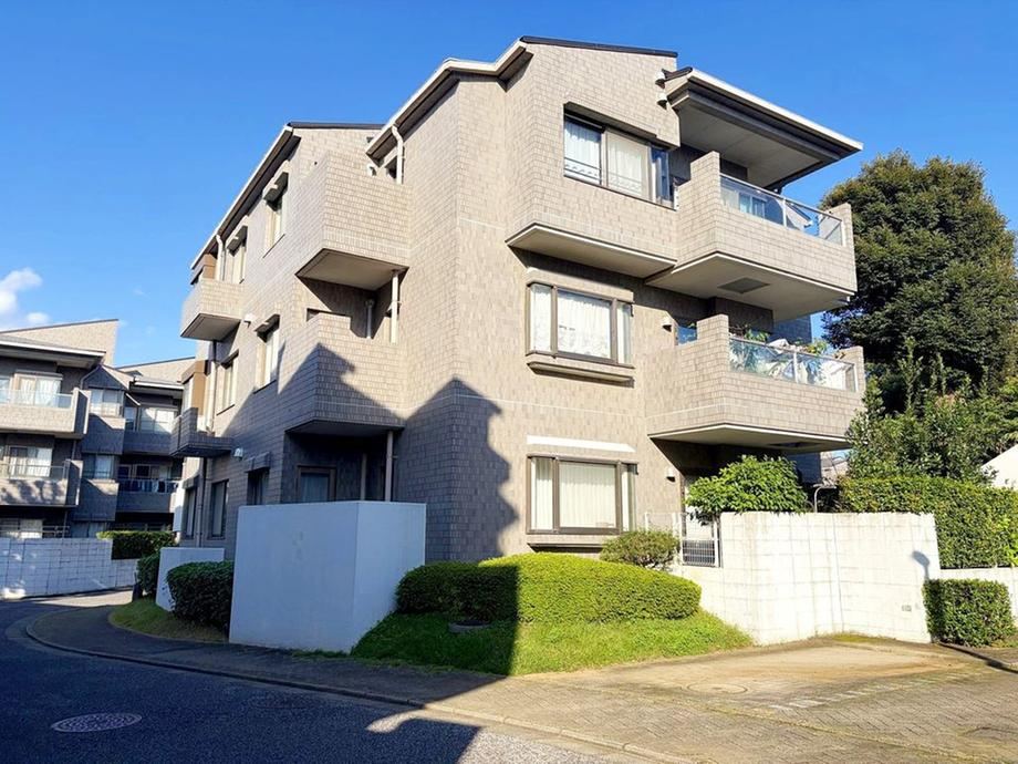 3LDK+S apartment in Matsudo, Chiba - Photo 1