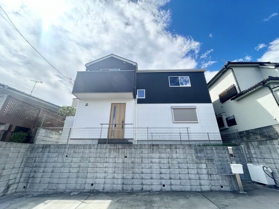 4LDK house in Machida, Tokyo - Photo 1