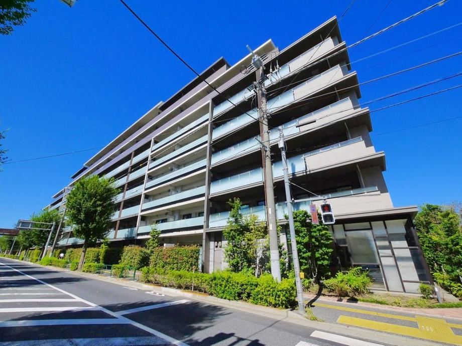 3LDK apartment in Suginami Ward, Tokyo - Photo 1