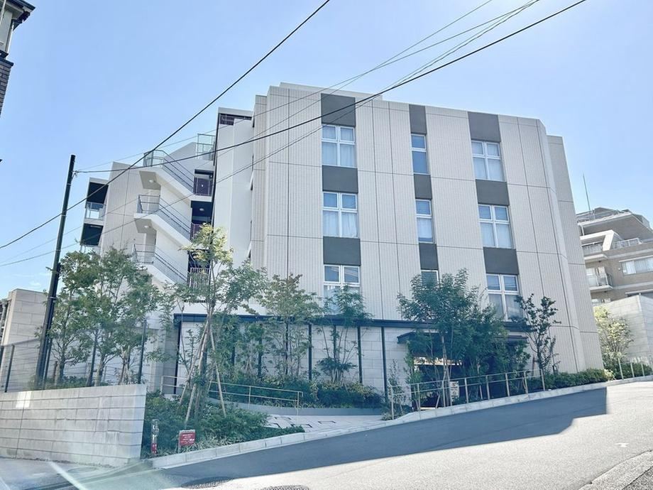3LDK apartment in Kanagawa Ward, Yokohama, Kanagawa - Photo 1