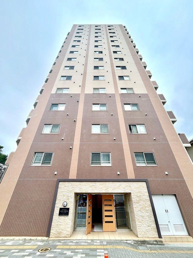 3LDK apartment in Chuo Ward, Chiba - Photo 1