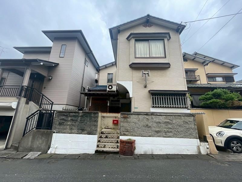 7DK house in Wakamatsu Ward, Kitakyushu, Fukuoka - Photo 1