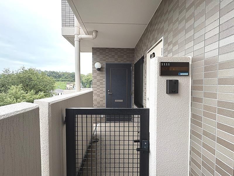 4LDK apartment in Nara, Nara - Photo 1