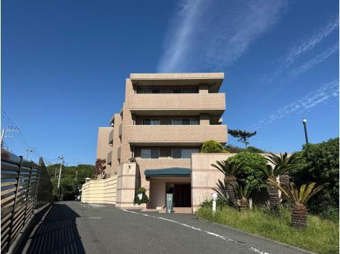 3LDK apartment in Kamakura, Kanagawa - Photo 1
