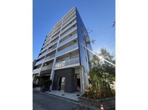 3LDK apartment in Yodogawa Ward, Osaka - Photo 1