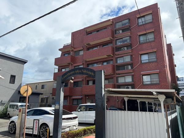 2DK+S apartment in Ashiya, Hyogo - Photo 1