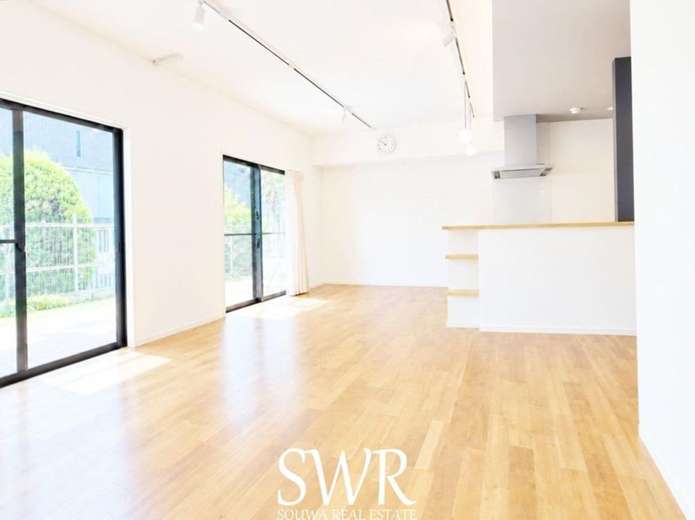 2LDK apartment in Suginami Ward, Tokyo - Photo 1