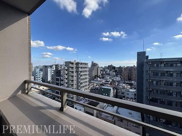3LDK apartment in Koto Ward, Tokyo - Photo 1