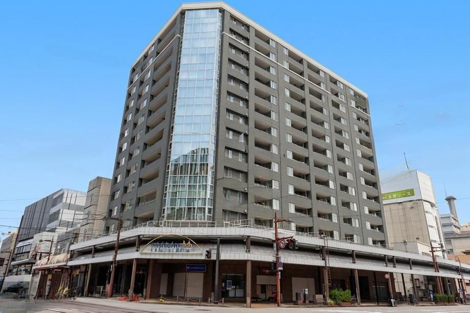 2LDK apartment in Toyama, Toyama - Photo 1