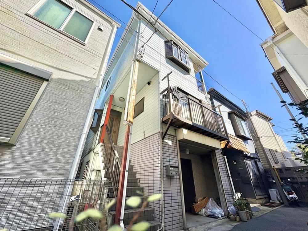 5LDK house in Edogawa Ward, Tokyo - Photo 1