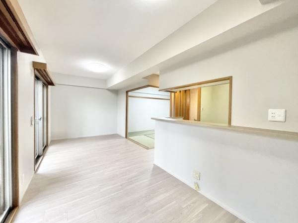 3LDK apartment in Nishi Ward, Sakai, Osaka - Photo 1