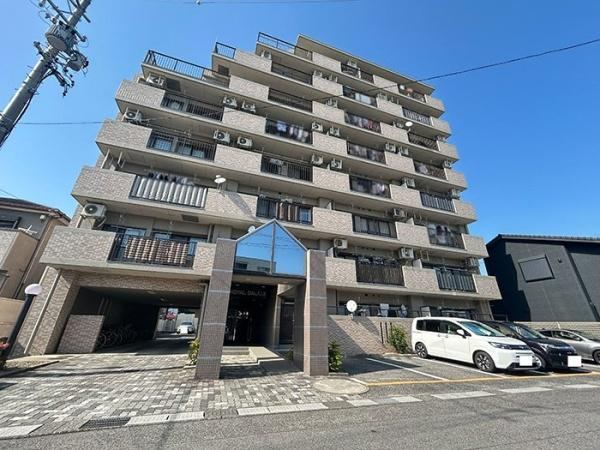 2LDK apartment in Okazaki, Aichi - Photo 1