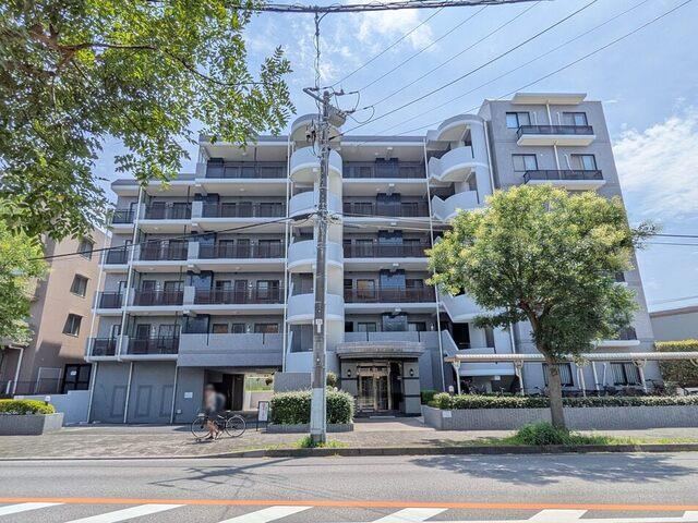 3LDK apartment in Yachiyo, Chiba - Photo 1