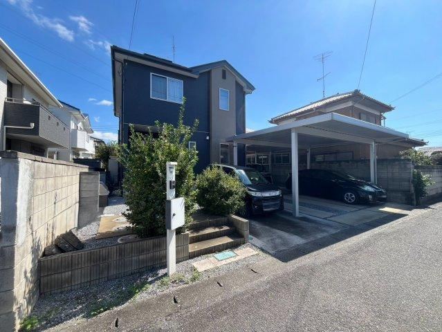 4LDK house in Oizumi, Ora District, Gunma - Photo 1