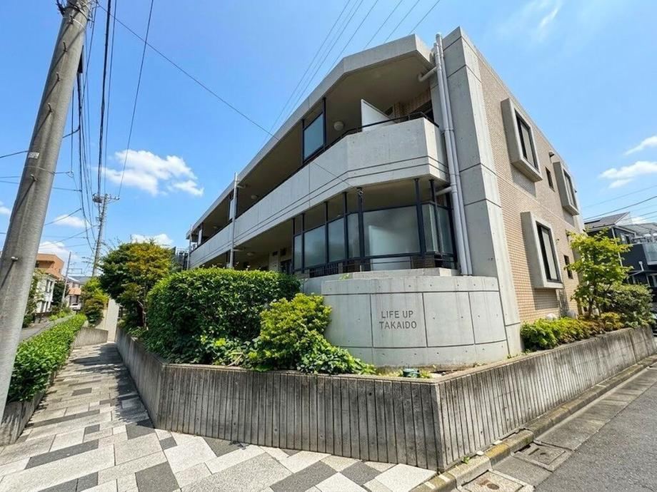 3LDK apartment in Suginami Ward, Tokyo - Photo 1