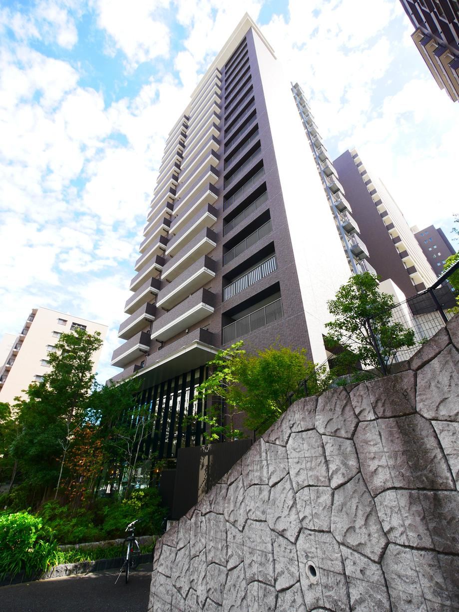 2LDK apartment in Chuo Ward, Fukuoka - Photo 1