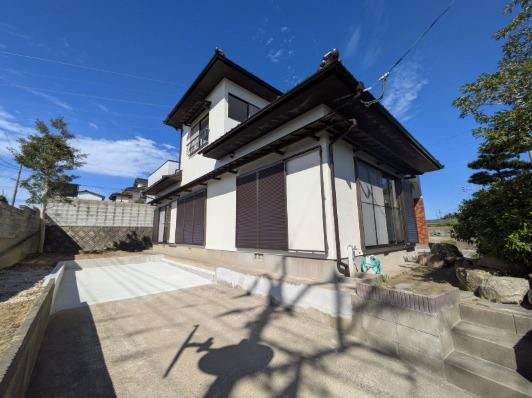 4LDK house in Okagaki, Onga District, Fukuoka - Photo 1
