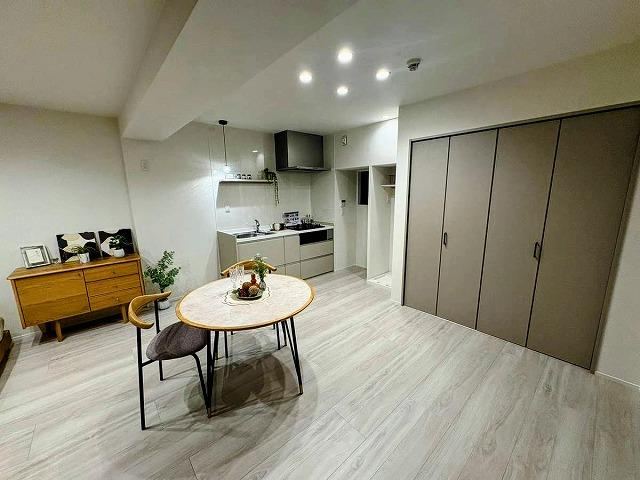 studio apartment in Chuo Ward, Fukuoka - Photo 1