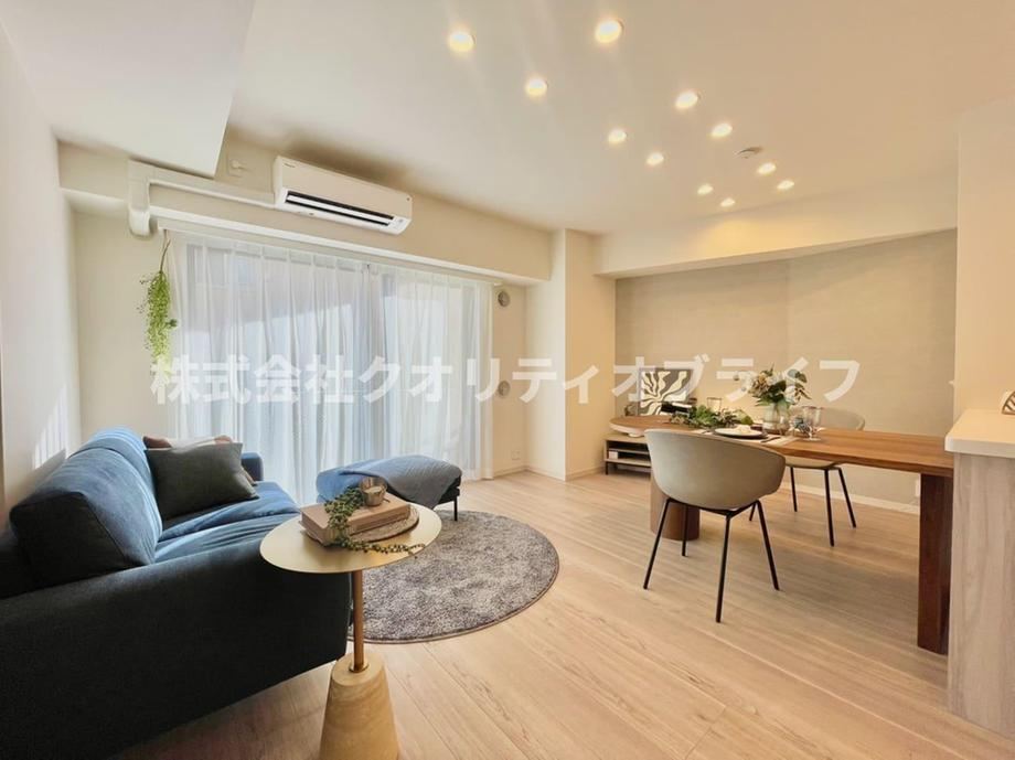 2LDK apartment in Shibuya Ward, Tokyo - Photo 1