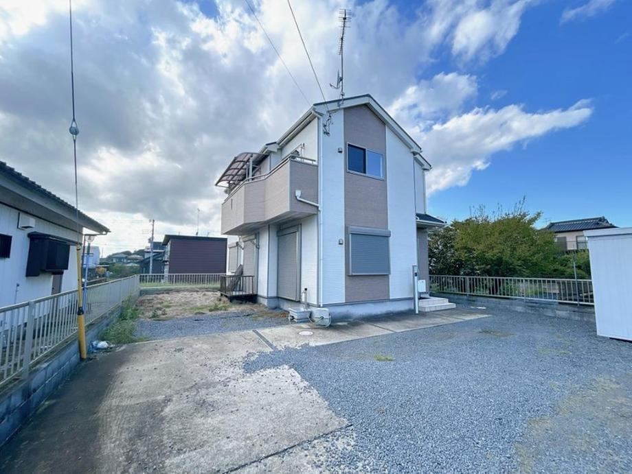 4LDK house in Mito, Ibaraki - Photo 1
