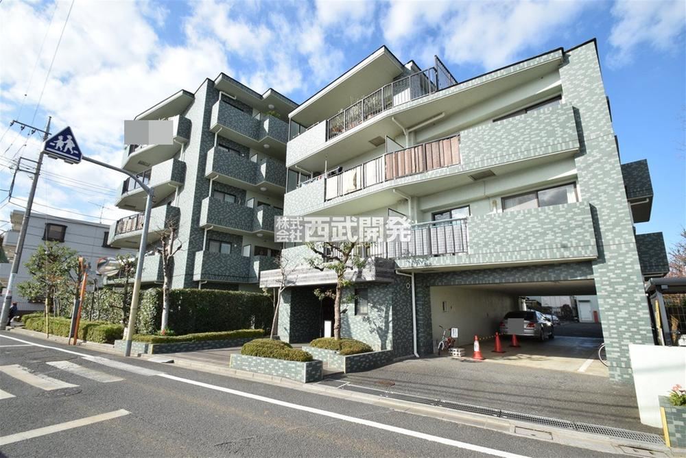 3LDK apartment in Nishitokyo, Tokyo - Photo 1