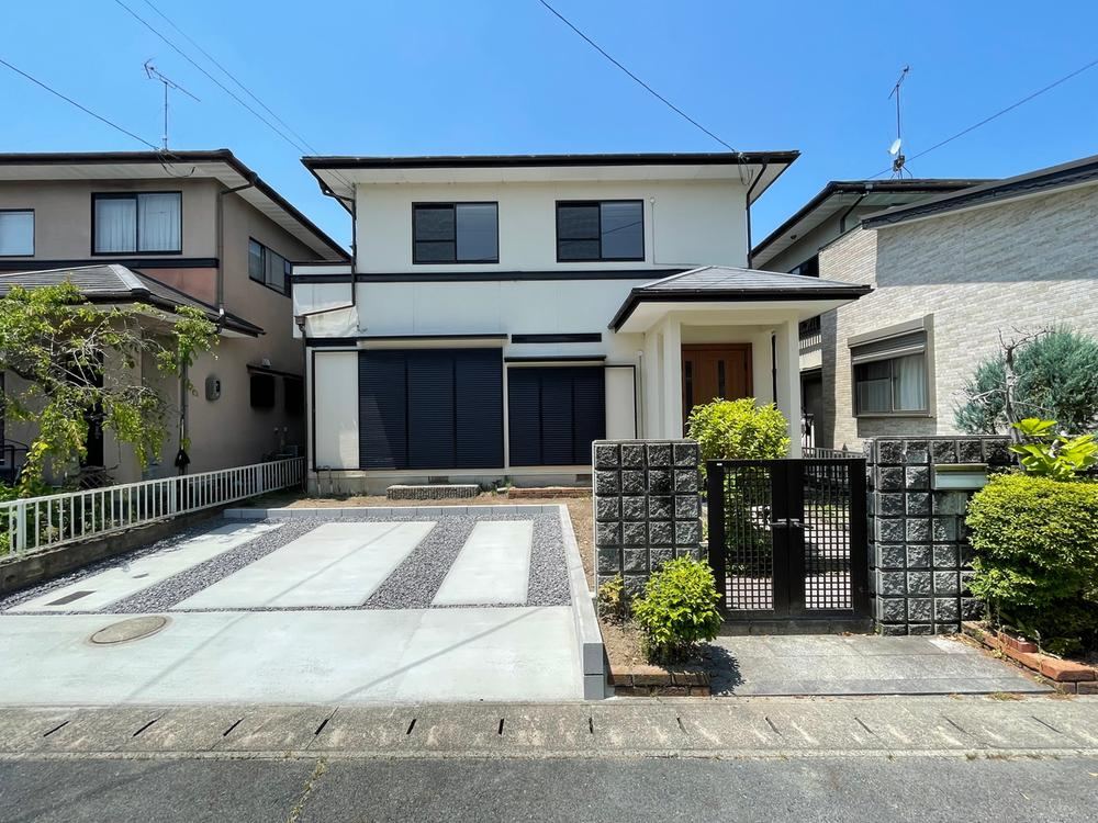 5LDK house in Otsu, Shiga - Photo 1