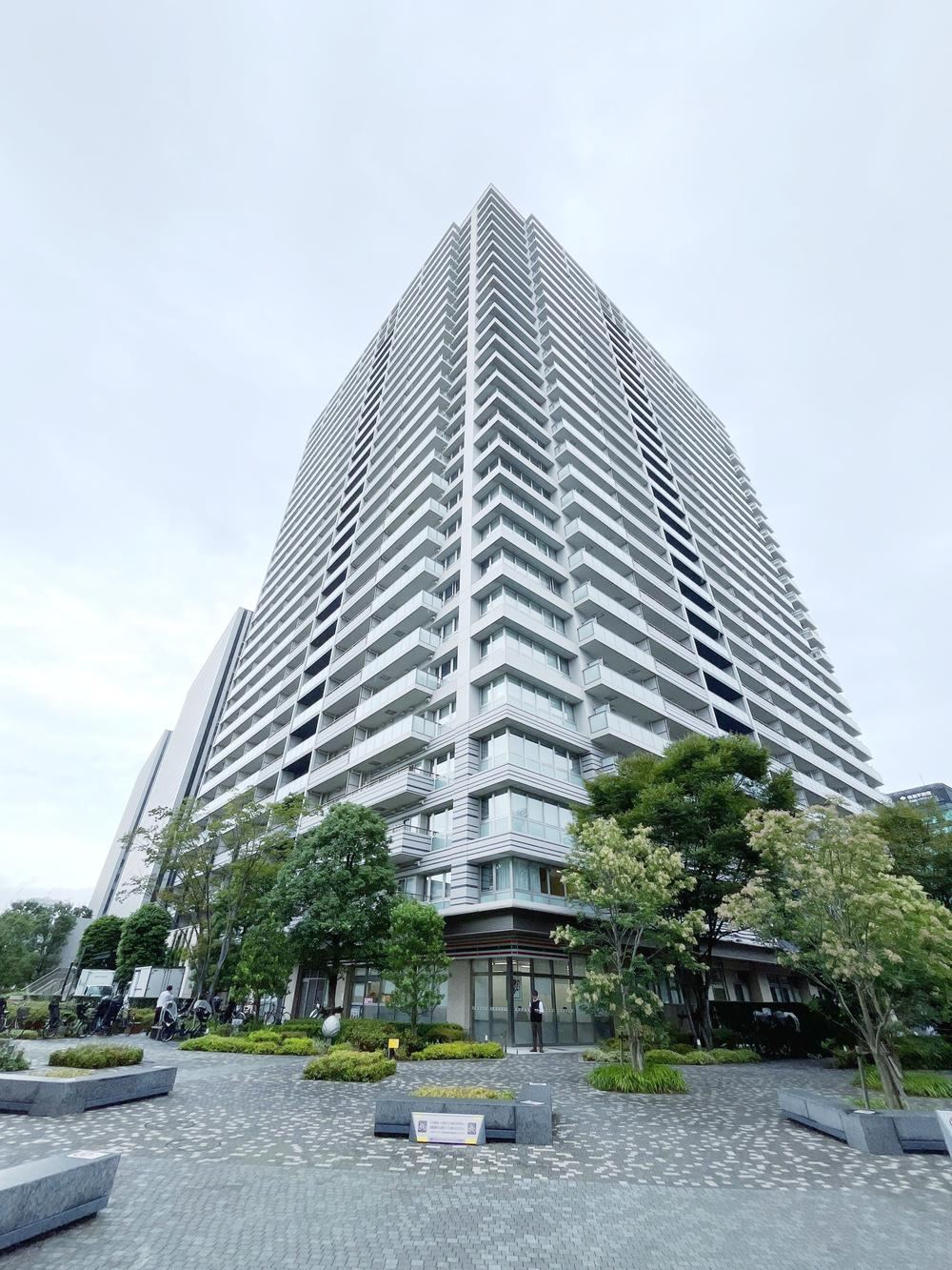 2LDK apartment in Shinagawa Ward, Tokyo - Photo 1