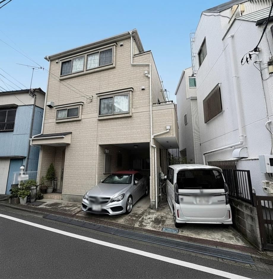 5LDK house in Ota Ward, Tokyo - Photo 1