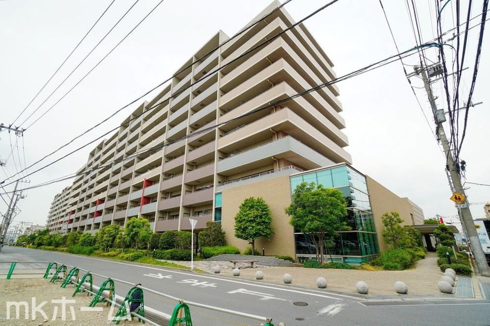 3LDK apartment in Ichikawa, Chiba - Photo 1