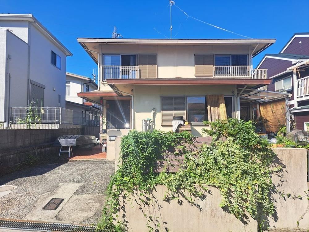 4LDK house in Otsu, Shiga - Photo 1