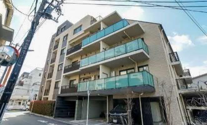 3LDK apartment in Nakano Ward, Tokyo - Photo 1