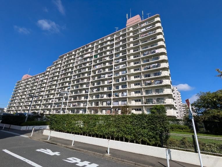 3DK apartment in Edogawa Ward, Tokyo - Photo 1