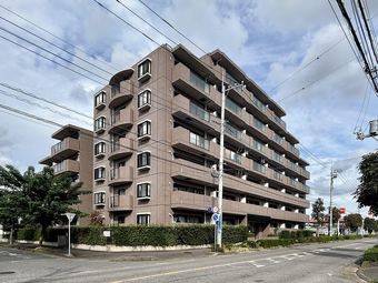 3LDK apartment in Ushiku