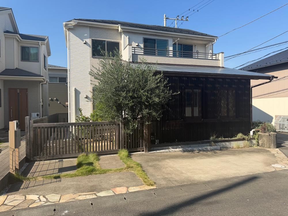 3LDK house in Oiso, Naka District, Kanagawa - Photo 1