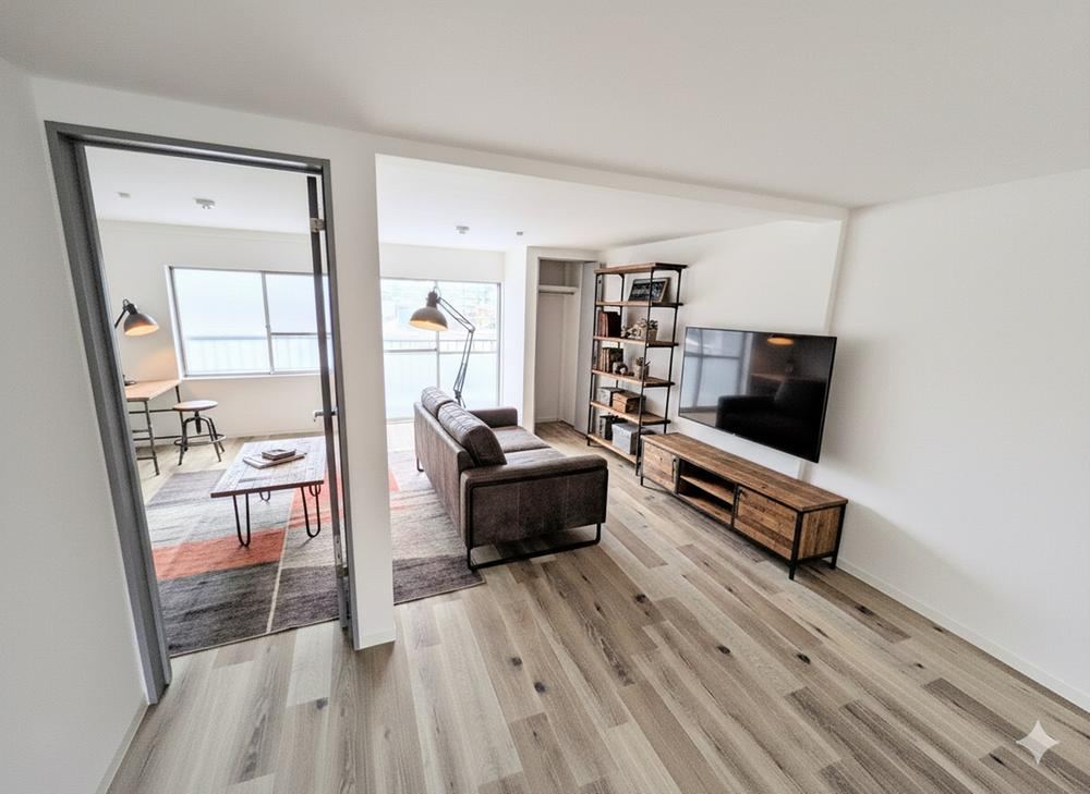 1LDK apartment in Toyonaka, Osaka - Photo 1
