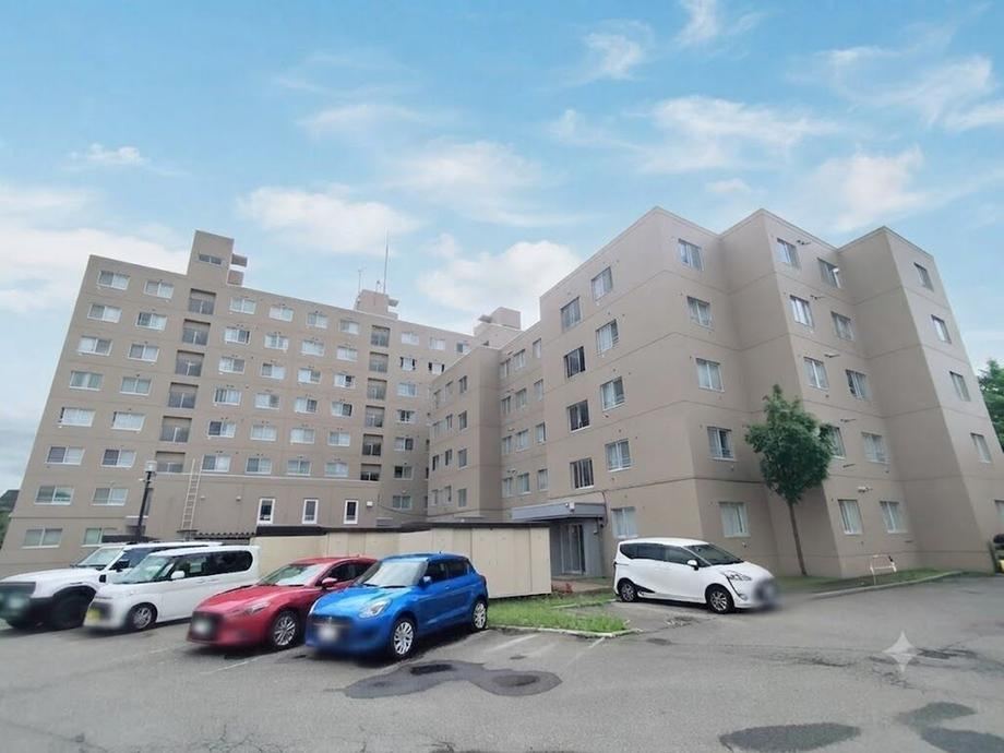 4LDK apartment in Higashi Ward, Sapporo, Hokkaido - Photo 1