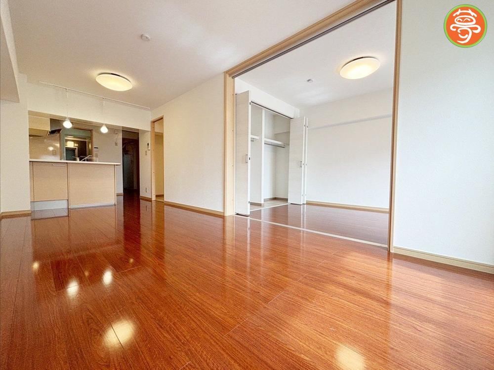 2LDK apartment in Mitaka, Tokyo - Photo 1