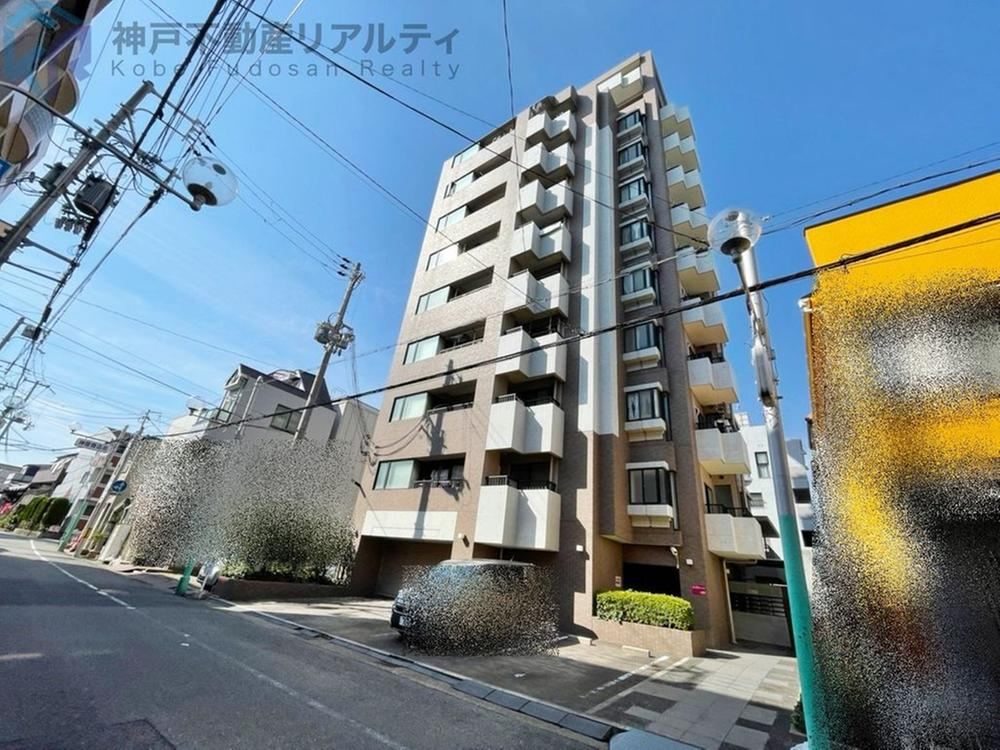 3LDK apartment in Suma Ward, Kobe, Hyogo - Photo 1